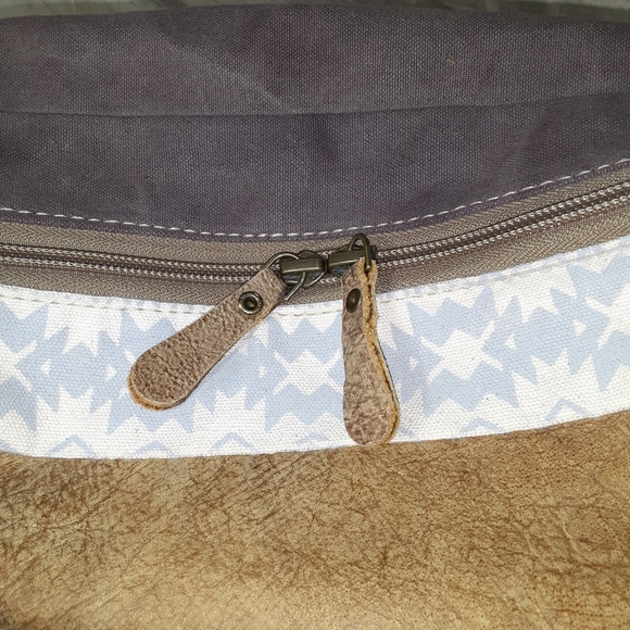 NWT Myra Bag Tribe Strip Shoulder Crossbody  bag - Picture 12 of 12